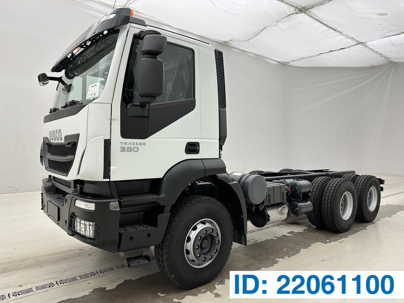 Iveco Trakker 380 - 6x4 - Camião chassi: foto 1 Iveco Trakker 380 - 6x4 - Camião chassi: foto 1