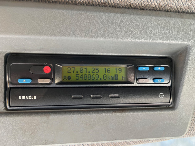 Camião basculante, Camião grua Mercedes-Benz Actros 2031 - 4x4: foto 9