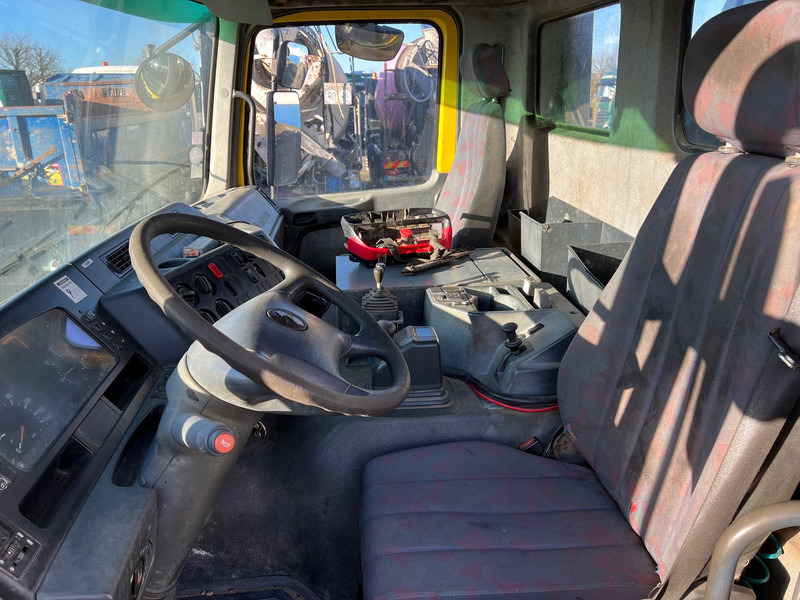 Camião basculante, Camião grua Mercedes-Benz Actros 2031 - 4x4: foto 7
