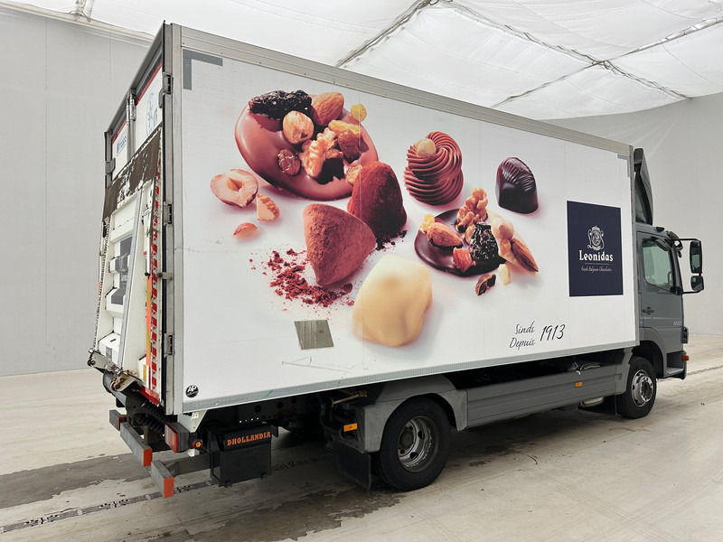 Mercedes-Benz Atego 1222 - Camião frigorífico: foto 4 Mercedes-Benz Atego 1222 - Camião frigorífico: foto 4