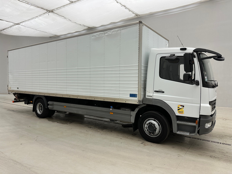 Mercedes-Benz Atego 1518 - Camião furgão: foto 3 Mercedes-Benz Atego 1518 - Camião furgão: foto 3