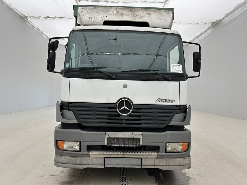 Mercedes-Benz Atego 1823* - Camião de lona: foto 2 Mercedes-Benz Atego 1823* - Camião de lona: foto 2