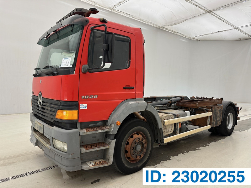 Mercedes-Benz Atego 1828 - Camião polibenne: foto 1 Mercedes-Benz Atego 1828 - Camião polibenne: foto 1