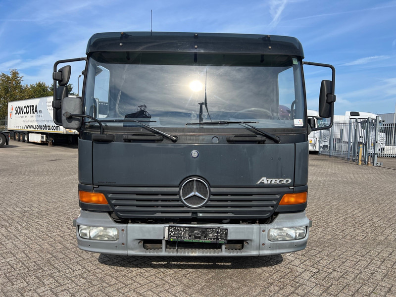 Mercedes-Benz Atego 815 - Camião transporte de veículos: foto 2 Mercedes-Benz Atego 815 - Camião transporte de veículos: foto 2