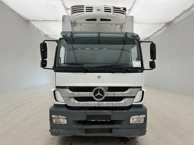 Mercedes-Benz Axor 1824 - Camião frigorífico: foto 2 Mercedes-Benz Axor 1824 - Camião frigorífico: foto 2