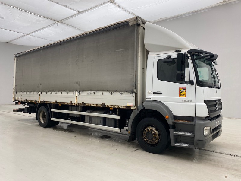 Mercedes-Benz Axor 1824 - Camião de lona: foto 3 Mercedes-Benz Axor 1824 - Camião de lona: foto 3