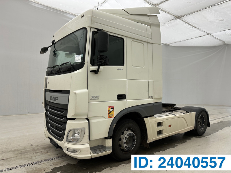 DAF XF 460 Space Cab - Tractor: foto 1 DAF XF 460 Space Cab - Tractor: foto 1