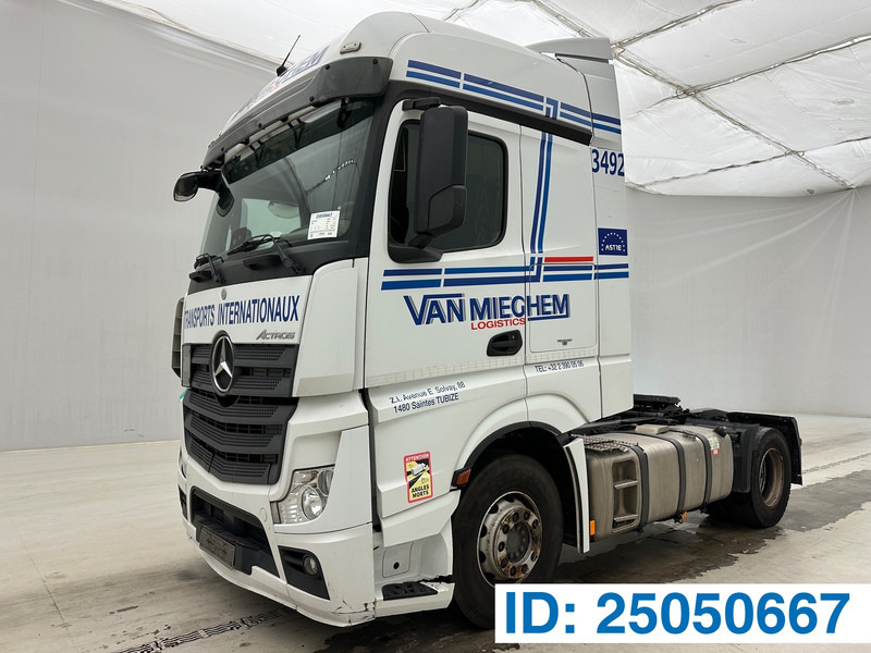 Mercedes-Benz Actros 1842 - Tractor: foto 1 Mercedes-Benz Actros 1842 - Tractor: foto 1