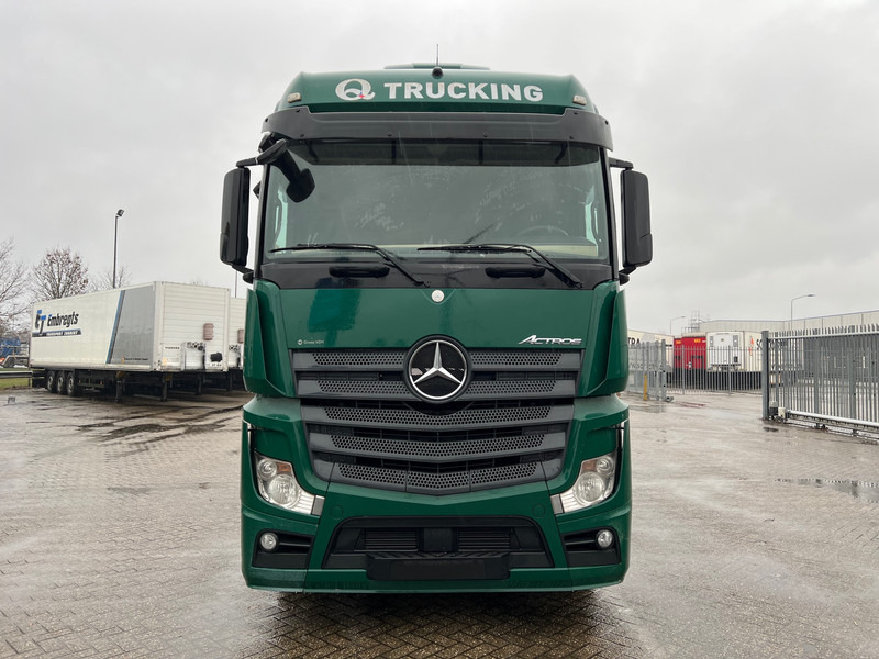 Mercedes-Benz Actros 1845 BigSpace - Tractor: foto 2 Mercedes-Benz Actros 1845 BigSpace - Tractor: foto 2
