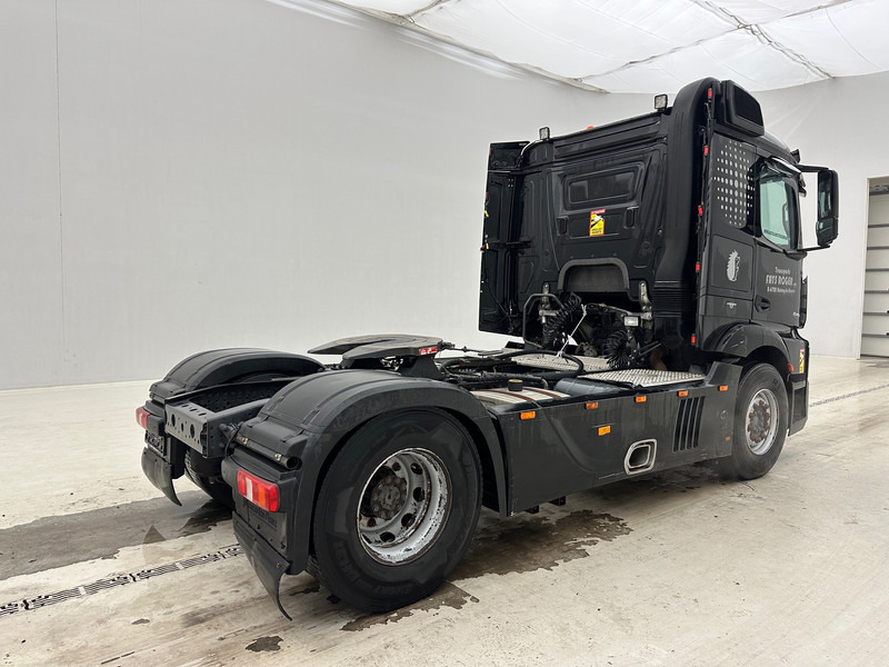 Mercedes-Benz Actros 1946 - Tractor: foto 5 Mercedes-Benz Actros 1946 - Tractor: foto 5