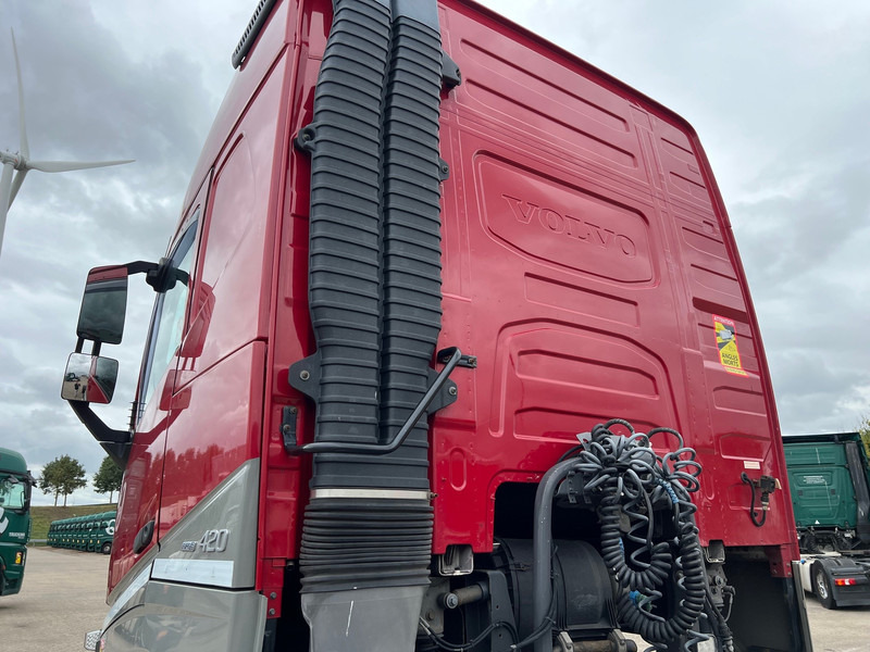 Tractor Volvo FH13.420 Globetrotter - ADR: foto 14