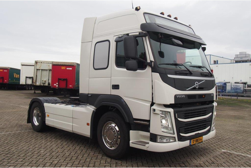 Volvo FM 410 Globetrotter - Tractor: foto 3 Volvo FM 410 Globetrotter - Tractor: foto 3