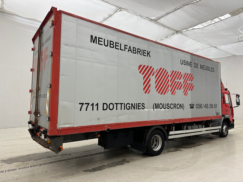 Volvo FL 220 - Camião transportador de contêineres/ Caixa móvel: foto 4 Volvo FL 220 - Camião transportador de contêineres/ Caixa móvel: foto 4