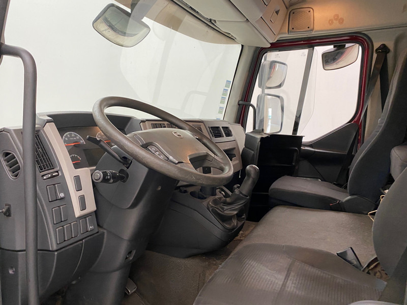 Camião furgão Volvo FL 240: foto 7