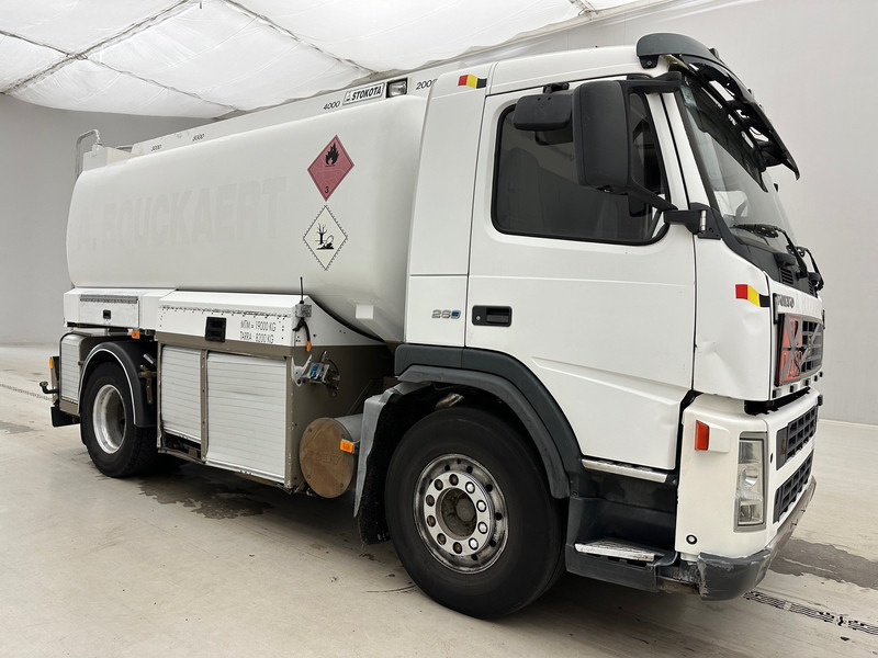 Volvo FM9.260 - Caminhão tanque: foto 3 Volvo FM9.260 - Caminhão tanque: foto 3