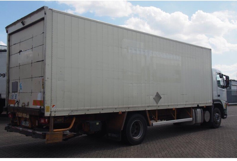 Camião furgão Volvo FM9.260: foto 6