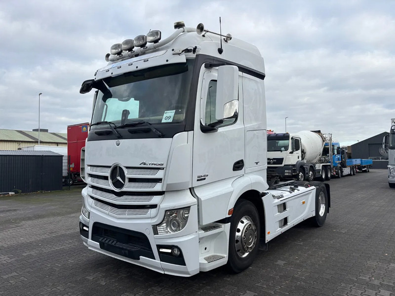 Mercedes-Benz Actros 1845 Retarder Euro 6 - Tractor: foto 1 Mercedes-Benz Actros 1845 Retarder Euro 6 - Tractor: foto 1