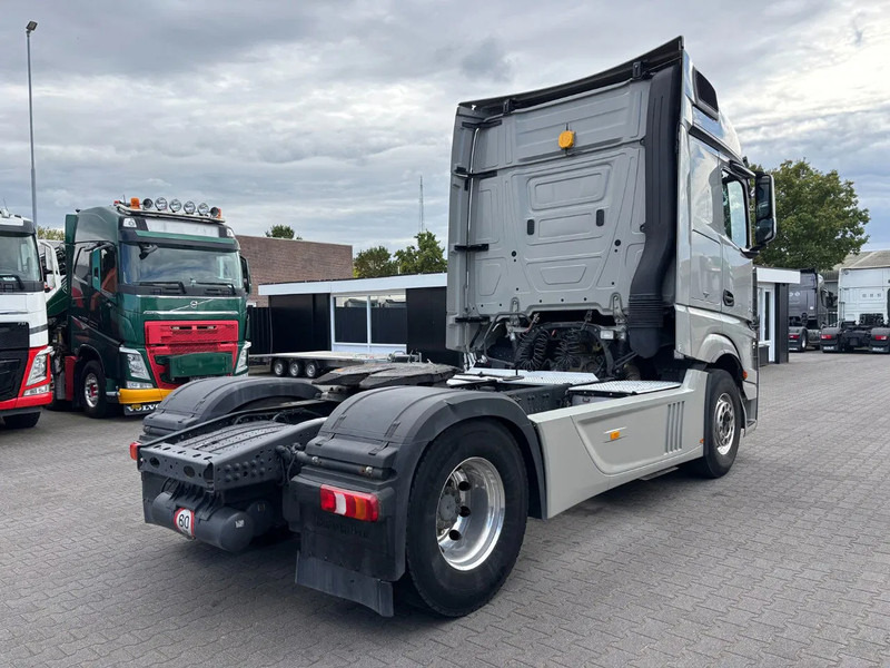 Mercedes-Benz Actros 1848 Big space Euro 6 - Tractor: foto 4 Mercedes-Benz Actros 1848 Big space Euro 6 - Tractor: foto 4