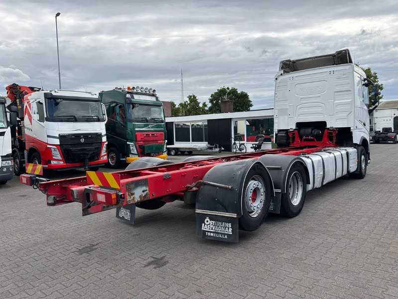 Volvo FH 500 6X2 Euro 6 - Camião chassi: foto 4 Volvo FH 500 6X2 Euro 6 - Camião chassi: foto 4