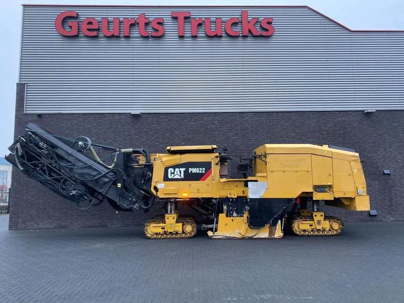 Caterpillar PM622 CRAWLER PROFILER/ASFALTFREESMACHINE/ASPHALTFRÄSEN-MASCHINE - Máquina de asfalto: foto 2 Caterpillar PM622 CRAWLER PROFILER/ASFALTFREESMACHINE/ASPHALTFRÄSEN-MASCHINE - Máquina de asfalto: foto 2