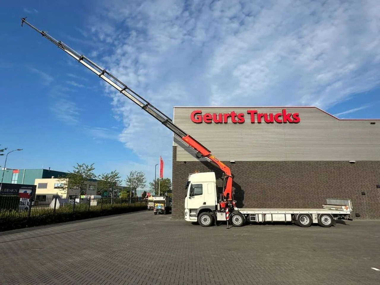 DAF CF 450 8X2 OPRIJWAGEN/MACHINE TRANSPORTER + PALF - Camião grua: foto 5 DAF CF 450 8X2 OPRIJWAGEN/MACHINE TRANSPORTER + PALF - Camião grua: foto 5