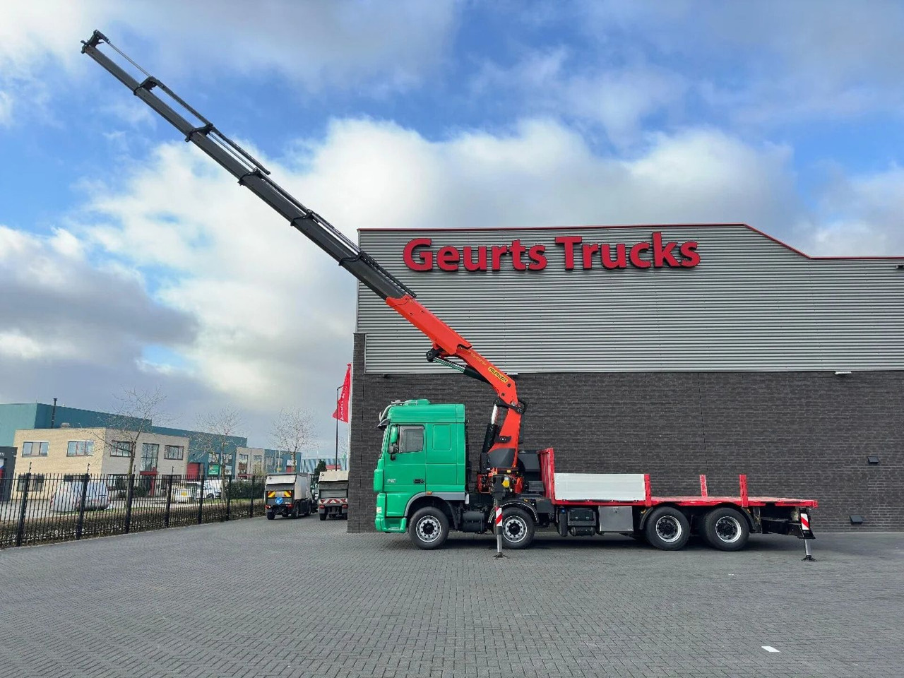 DAF XF 105.510 8X4 + PALFINGER PK 65002-SH E POWER L - Camião grua: foto 5 DAF XF 105.510 8X4 + PALFINGER PK 65002-SH E POWER L - Camião grua: foto 5