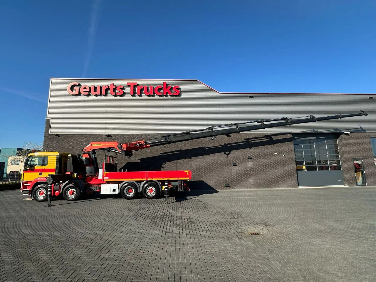 MAN 35.480 8X4H-6 BL MET PALFINGER PK92002-SH H KRAA - Camião grua: foto 4 MAN 35.480 8X4H-6 BL MET PALFINGER PK92002-SH H KRAA - Camião grua: foto 4