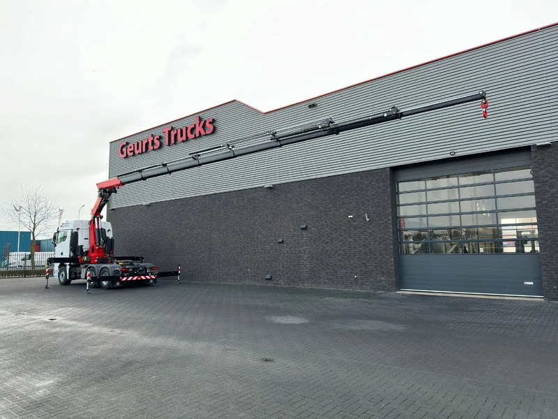 MAN TGX 33.520 6X4 TREKKER-BAKWAGEN COMBI + FASSI F485RA.2.28 KRAAN/KRAN/CRANE/GRUA/NEW - Camião grua: foto 3 MAN TGX 33.520 6X4 TREKKER-BAKWAGEN COMBI + FASSI F485RA.2.28 KRAAN/KRAN/CRANE/GRUA/NEW - Camião grua: foto 3