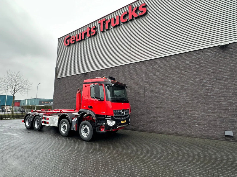 Mercedes-Benz Arocs 8X4 VDL S-30-6600 HAAKARMSYSTEEM/ABROLLKIPPER/HOOKLIFT - Camião com sistema de cabo: foto 5 Mercedes-Benz Arocs 8X4 VDL S-30-6600 HAAKARMSYSTEEM/ABROLLKIPPER/HOOKLIFT - Camião com sistema de cabo: foto 5