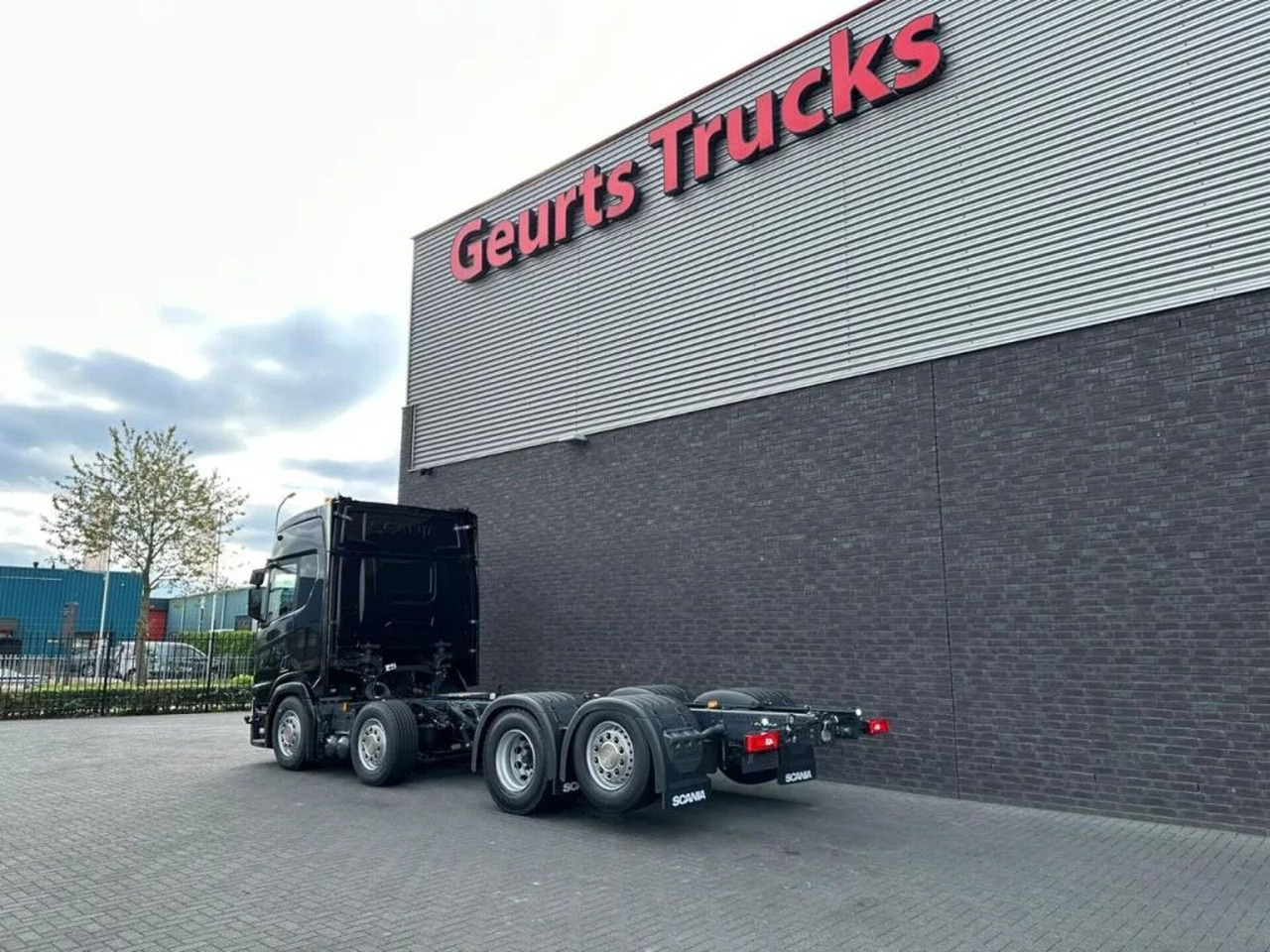 Scania R540 NGS 8X2 CHASSIS NIEUW/NEUE/NEW FULL OPTIONS - Camião chassi: foto 3 Scania R540 NGS 8X2 CHASSIS NIEUW/NEUE/NEW FULL OPTIONS - Camião chassi: foto 3