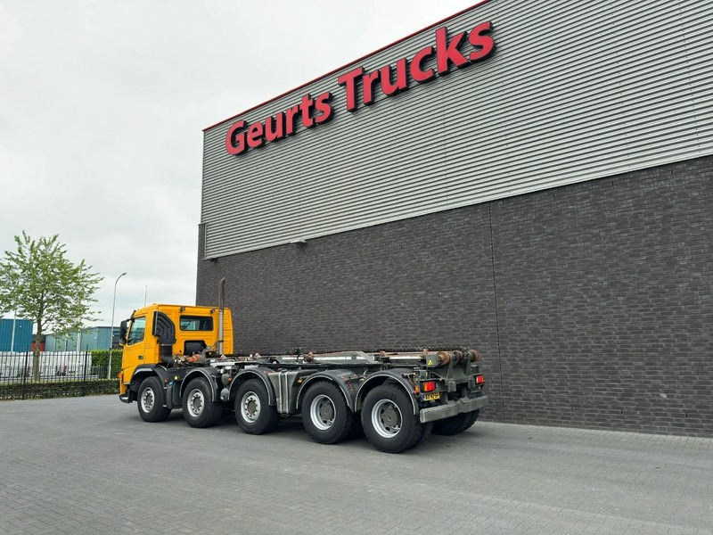 Terberg FM 2850 10X4 KETTING/CHAIN/KETTENSYSTEM/CONTAINER - Camião com sistema de cabo: foto 4 Terberg FM 2850 10X4 KETTING/CHAIN/KETTENSYSTEM/CONTAINER - Camião com sistema de cabo: foto 4