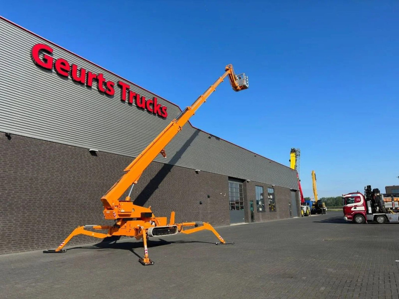 Teupen LEO 36T TELESCOPIC SPIDER HOOGWERK - Caminhão com plataforma aérea: foto 2 Teupen LEO 36T TELESCOPIC SPIDER HOOGWERK - Caminhão com plataforma aérea: foto 2