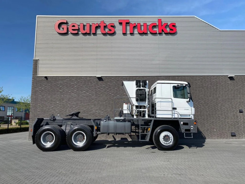 Mercedes-Benz TITAN 5560 Z52-600 F TITAN 5560 Z52-600 F 6X6 HEAVY-DUTY TRUCK - Tractor: foto 4 Mercedes-Benz TITAN 5560 Z52-600 F TITAN 5560 Z52-600 F 6X6 HEAVY-DUTY TRUCK - Tractor: foto 4