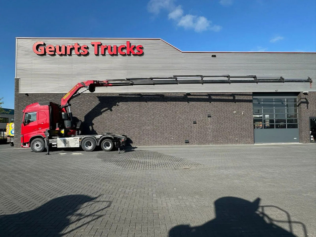Volvo FH 500 6X2 TREKKER / SATTELZUG/TRACTOR UNIT/ CAM - Camião grua: foto 1 Volvo FH 500 6X2 TREKKER / SATTELZUG/TRACTOR UNIT/ CAM - Camião grua: foto 1