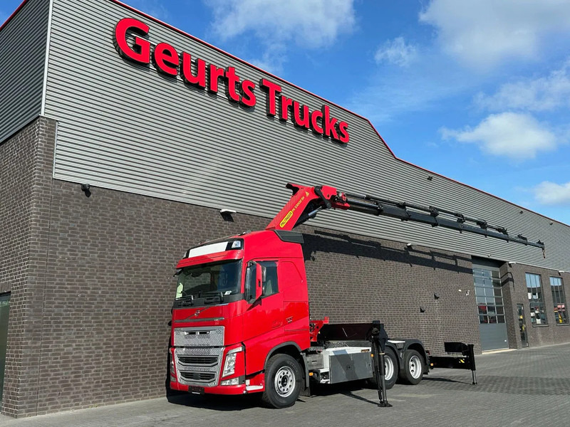 Volvo FH 500 6X2 TREKKER / SATTELZUG/TRACTOR UNIT/ CAMION MET PALFINGER PK53002 SH KRAAN / KRAN / CRANE / GRUA - Camião grua: foto 2 Volvo FH 500 6X2 TREKKER / SATTELZUG/TRACTOR UNIT/ CAMION MET PALFINGER PK53002 SH KRAAN / KRAN / CRANE / GRUA - Camião grua: foto 2