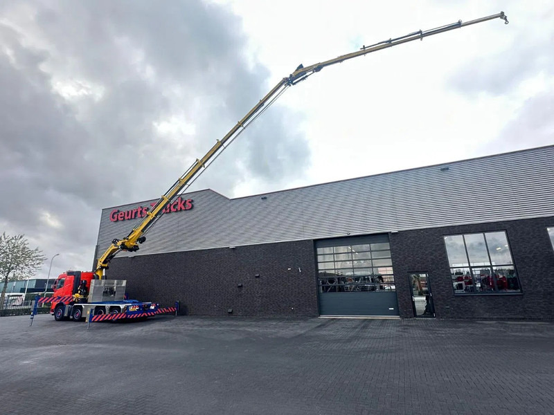Volvo FH 500 8x2 FR TREKKER / BAKWAGEN MET HIAB X-HIPRO 1058 E8 MET JIB 150X-6 + LIER KRAAN / KRAN / CRANE / GRUA - Camião grua: foto 4 Volvo FH 500 8x2 FR TREKKER / BAKWAGEN MET HIAB X-HIPRO 1058 E8 MET JIB 150X-6 + LIER KRAAN / KRAN / CRANE / GRUA - Camião grua: foto 4