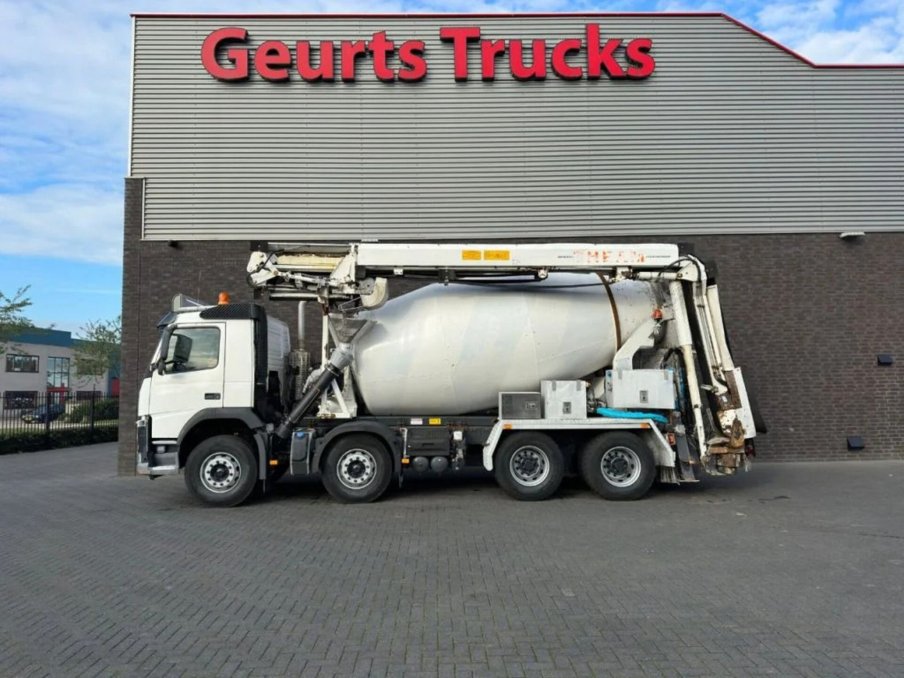 Volvo FM 410 8X4 + STETTER 9 M3 MIXER/MISCHER + THEAM - Camião betoneira: foto 1 Volvo FM 410 8X4 + STETTER 9 M3 MIXER/MISCHER + THEAM - Camião betoneira: foto 1
