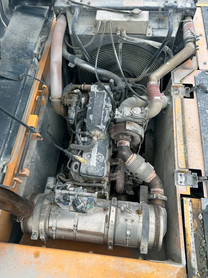 Hyundai R 300 - Escavadora de rastos: foto 4 Hyundai R 300 - Escavadora de rastos: foto 4