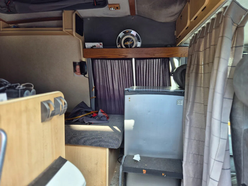 Chevrolet CAMPER CHEVY VAN 20D GLOBEMASTER V8 Diesel autom. - Autocaravana: foto 5 Chevrolet CAMPER CHEVY VAN 20D GLOBEMASTER V8 Diesel autom. - Autocaravana: foto 5