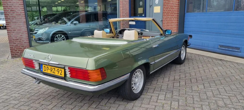 Mercedes-Benz 280 SL... automaat. airco.Hardtop - Automóvel: foto 3 Mercedes-Benz 280 SL... automaat. airco.Hardtop - Automóvel: foto 3