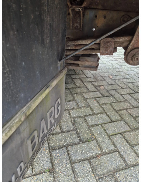 Mercedes-Benz 811... steel suspension - Camião de caixa aberta/ Plataforma: foto 5 Mercedes-Benz 811... steel suspension - Camião de caixa aberta/ Plataforma: foto 5