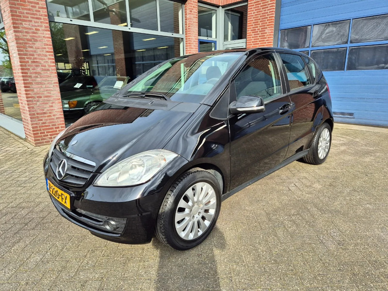 Mercedes-Benz A170.. Automaat. - Automóvel: foto 1 Mercedes-Benz A170.. Automaat. - Automóvel: foto 1