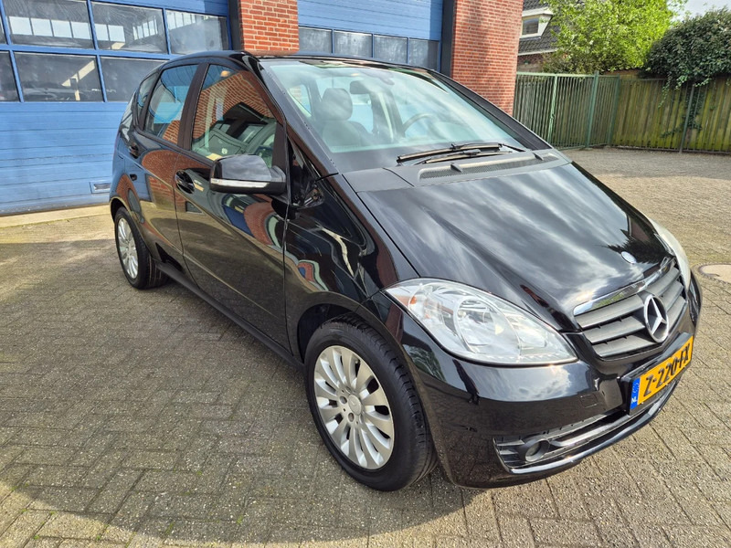 Mercedes-Benz A170.. Automaat. - Automóvel: foto 2 Mercedes-Benz A170.. Automaat. - Automóvel: foto 2