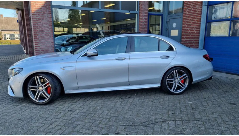 Mercedes-Benz E-Klasse 63 S, 4 Matic AMG..... Premium plus. - Sedan: foto 5 Mercedes-Benz E-Klasse 63 S, 4 Matic AMG..... Premium plus. - Sedan: foto 5