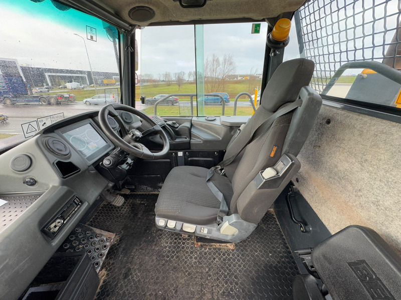Leasing de BELL B40E 6x6 - CE / Tail gate BELL B40E 6x6 - CE / Tail gate: foto 15