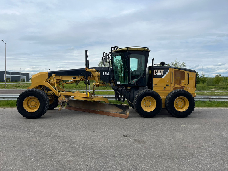 Caterpillar 12M Motor Grader - Motoniveladora: foto 1 Caterpillar 12M Motor Grader - Motoniveladora: foto 1
