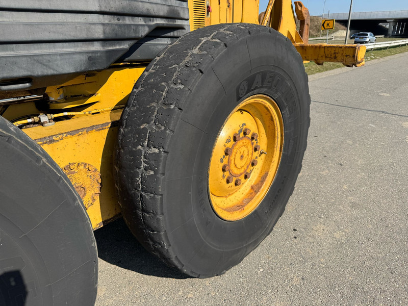Motoniveladora Caterpillar 140H | CE-certified: foto 11