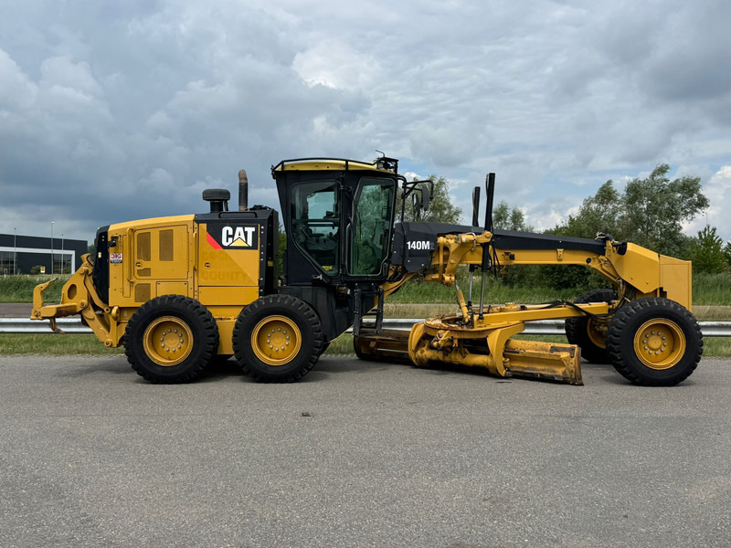 Caterpillar 140M2 - Motoniveladora: foto 5 Caterpillar 140M2 - Motoniveladora: foto 5
