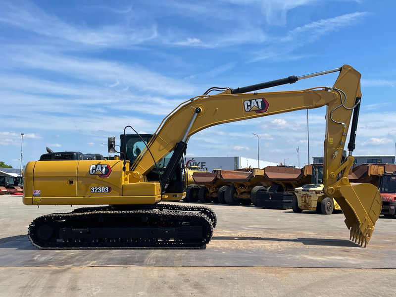 Caterpillar 323D3 - Escavadeira: foto 4 Caterpillar 323D3 - Escavadeira: foto 4