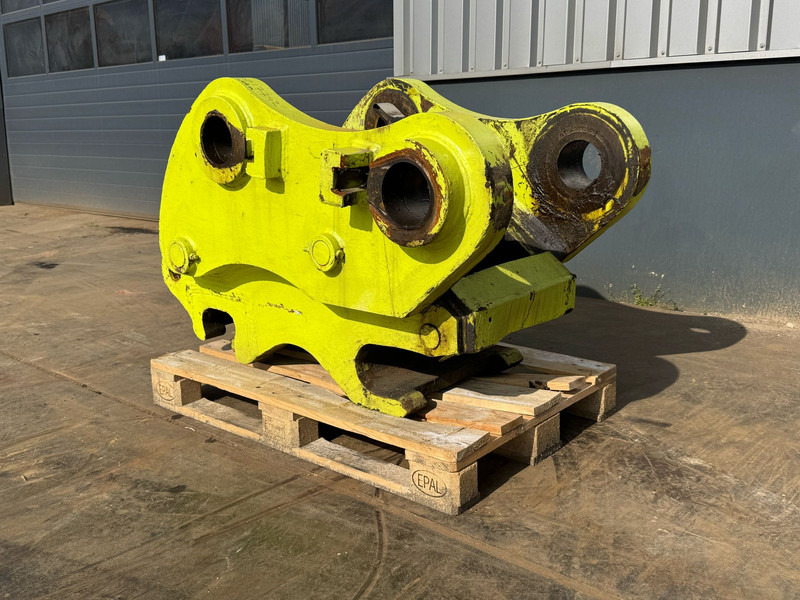 Caterpillar 352F Miller Pin-On Quick Coupler - Acoplamento rápido: foto 1 Caterpillar 352F Miller Pin-On Quick Coupler - Acoplamento rápido: foto 1
